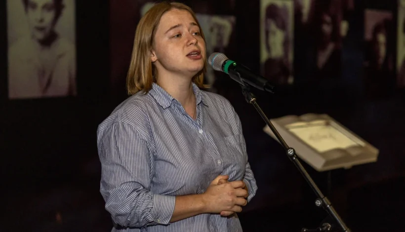 Варвара Ерохина: «Выставка «С парада — на фронт» показывает мощь советского народа»