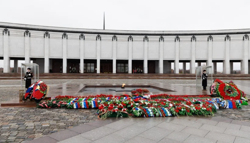 Кадеты заступили на Пост № 1