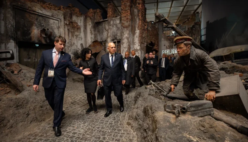 Гости из Кубы «прошли» от Бреста до Берлина