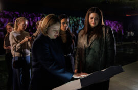 Имена деятелей культуры увековечили в Музее Победы