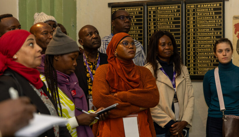 Африканские журналисты прониклись мужеством советского народа