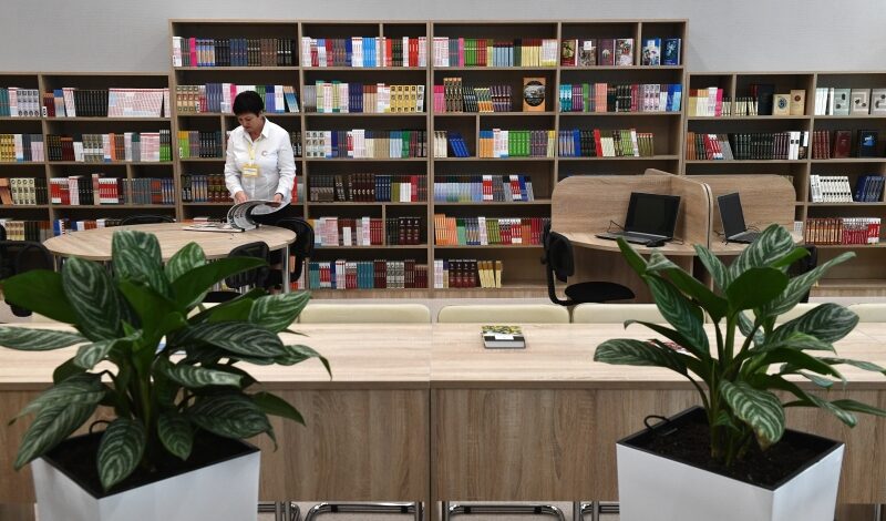 Стали известны финалисты конкурса школьных библиотек