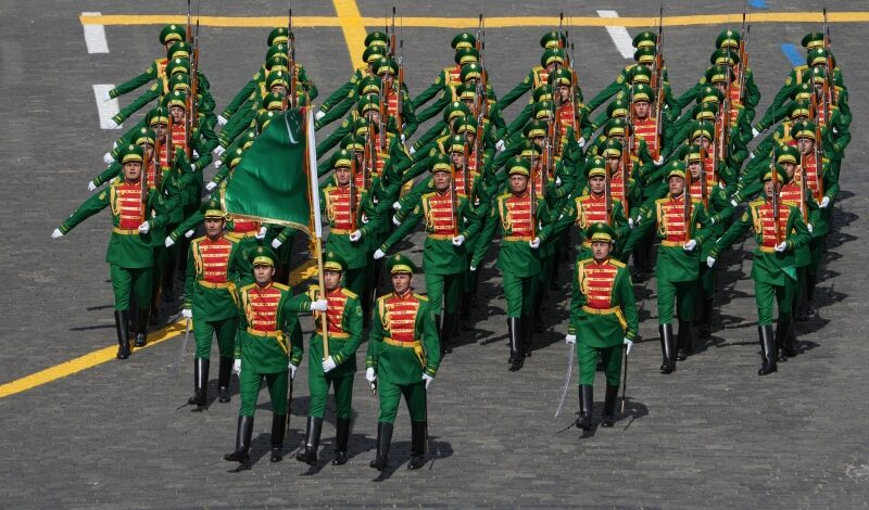 Ветерана из Туркмении поздравил российский президент