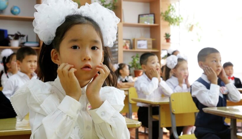 Киргизским школьникам улучшат доступ к образованию