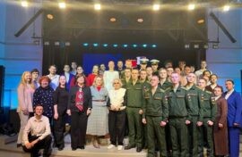 Защитники стали актерами