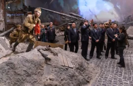 Гости из КНДР посетили экспозиции Музея Победы