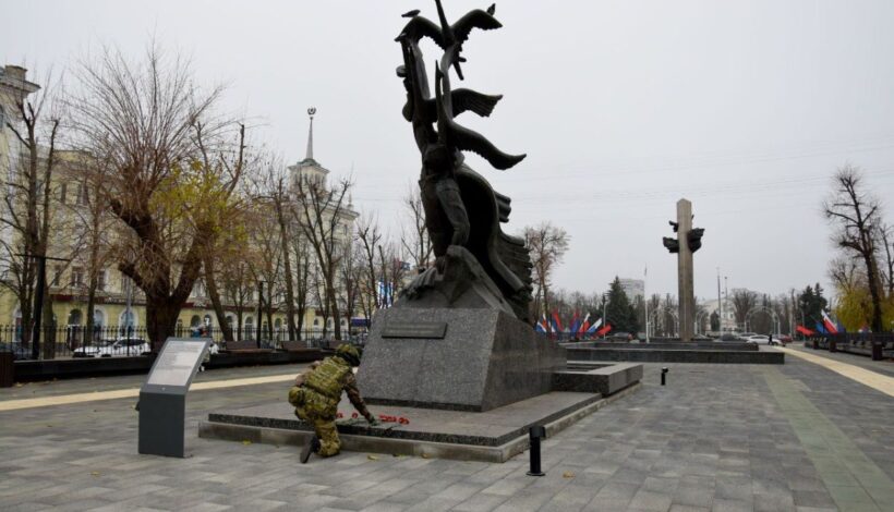 Росгвардейцы почтили память безымянных героев