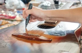 На передовую отправили гитары