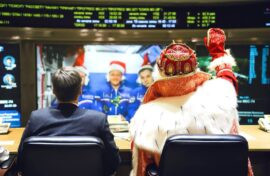 Новогодним настроением поделились с космонавтами