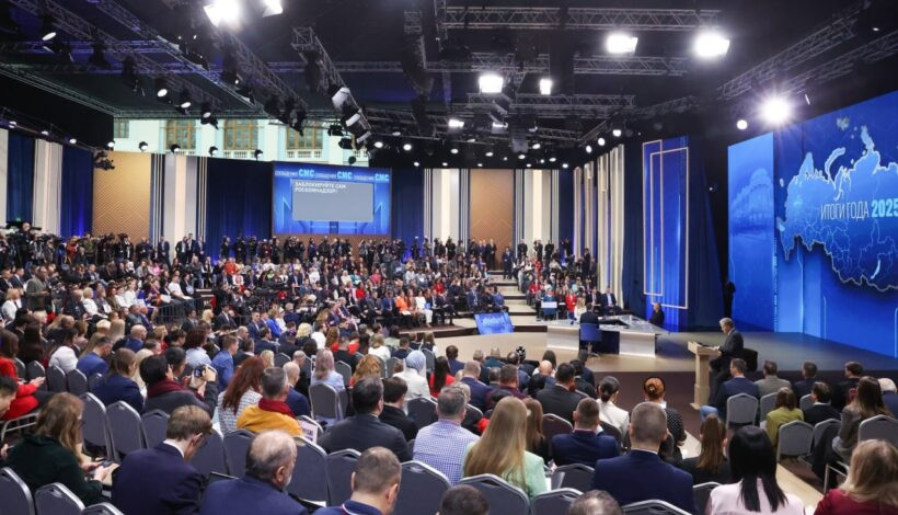 Президент предложил вариант послания в будущее