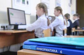 Учителей информатики привлекут к созданию учебников