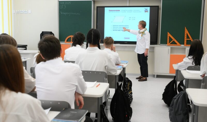 Миллионы школьников прошли профориентационные курсы