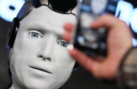 С цифровыми технологиями познакомилась молодежь