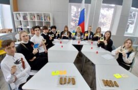 Память о подвиге блокадников объединила детей