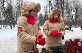 Юные патриоты почтили память блокадников