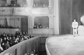 Театр проведет бесплатные показы к памятной дате