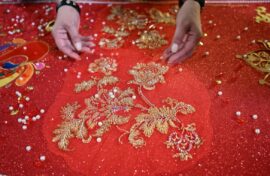 Русские кокошники представили в новом воплощении