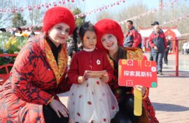 В Китае радуются российским блинам и Масленице