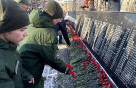 Центр «Воин» объединил поколения в памятный день