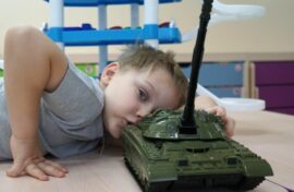 Молодым родителям создадут условия для работы и учебы