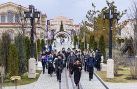 Школьники из исторических регионов увидели «Новый Херсонес»