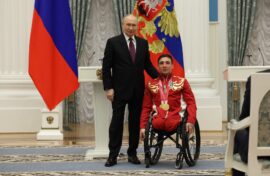 Президент вручил госнаграды паралимпийцам