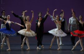 Артисты балета продемонстрируют мастерство