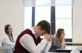 Девятиклассники будут сдавать устный экзамен по истории