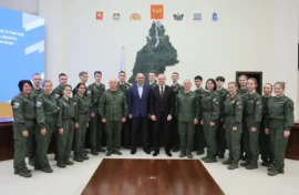 Курсантам «Воина» вручили знаки различия