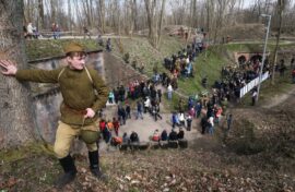 Штурм немецкого форта реконструировали