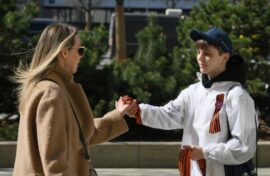 Георгиевские ленты раздадут на тысячах площадок