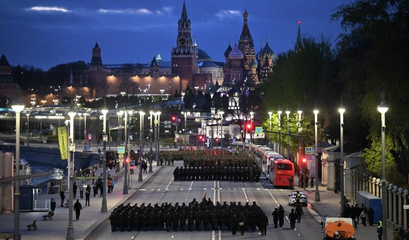 Парадные расчеты оттачивают мастерство