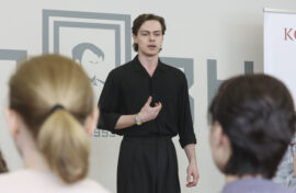 Поэзия помогает передавать память о войне