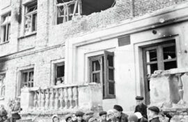 Отмечен вклад учителей в Победу