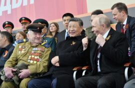 Президент растрогал фронтовика