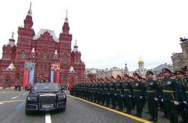 Лидер России поздравил с Днем Великой Победы  