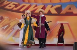 Праздник народного творчества сплотил страны