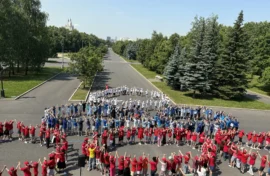 «Хоровод единства» прошел у Музея Победы