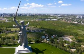 Школьники обнаружили фрагменты военного самолета
