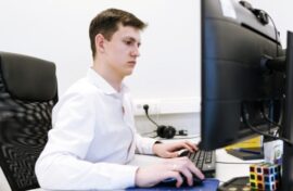 Молодежь выбирает стабильную работу