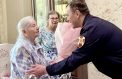 Росгвардейцы поздравили ветерана с днём рождения
