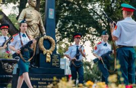 Участников почетных караулов объединит форум