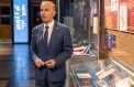 Сын знаменитой разведчицы посетил Музей Победы