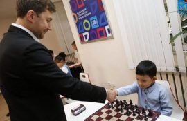 Российский гроссмейстер открыл шахматный клуб за рубежом