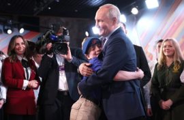 Владимир Путин стал примером для юнармейцев