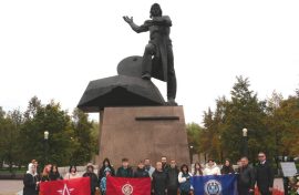 Челябинцы почтили память героев-тыловиков