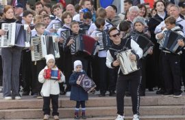Установлен рекорд по исполнению песни «Валенки»